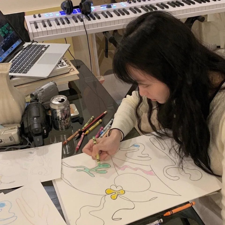 相亲撞上,未婚夫被拉去领证